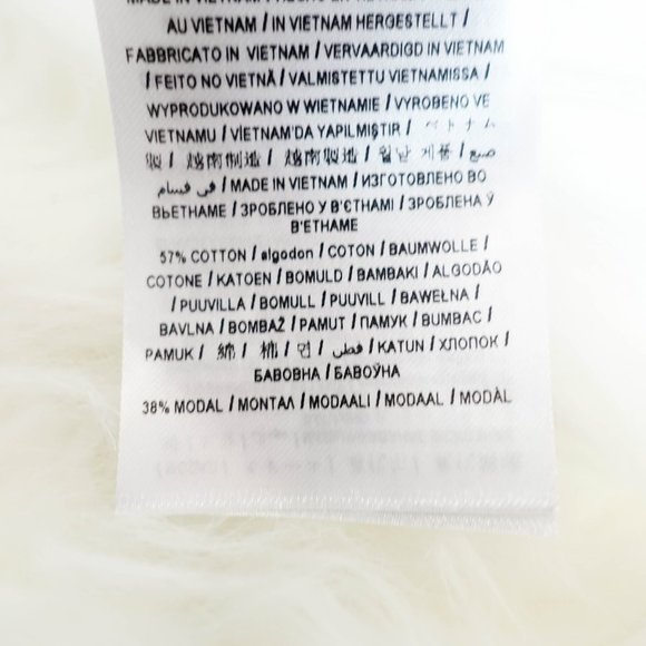 Guess white long sleeve tee large junior - Picture 8 of 8